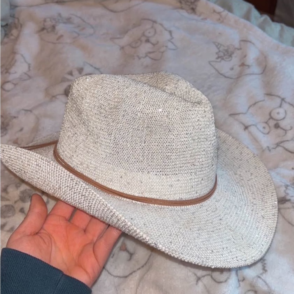 Stylish White sparkly hat